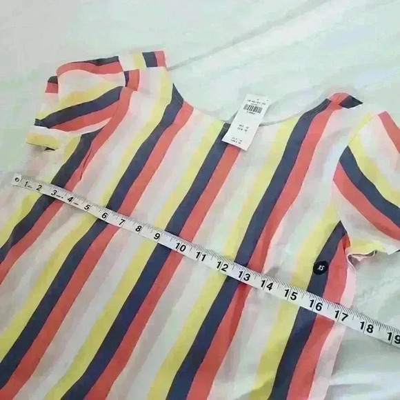 A&F XS Top Button Back NWT $34 Pastel Stripe - Picture 7 of 9